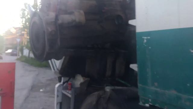 Снятие, демонтаж двигателя МАН Командор, Man Comandor