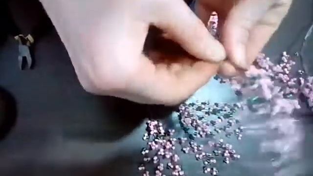 Часть 1 плетем сакуру из бисера смотреть онлайн