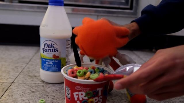 Sonic's $20 Midnight Snack! - CES Movie смотреть онлайн