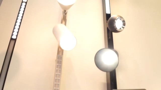 NOVOTECH FLUM смотреть онлайн