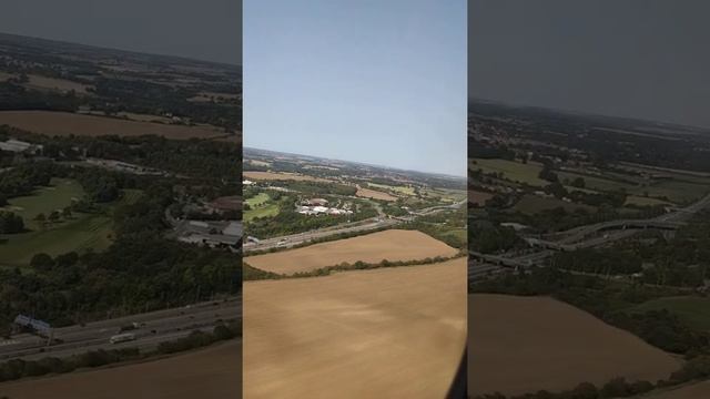 UK посадка LONDON STANSTED смотреть онлайн