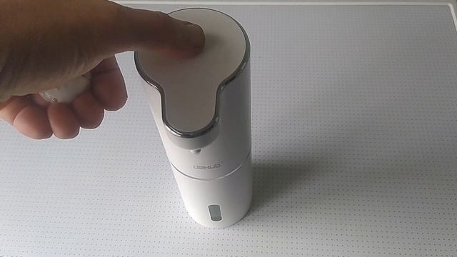 Диспенсер мыла. Обзор