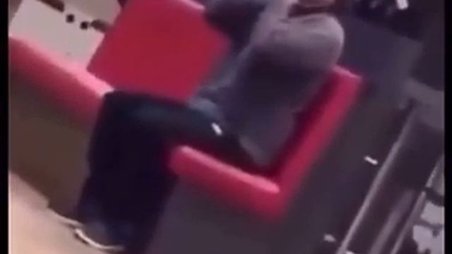 Guy scares himself popping balloon смотреть онлайн