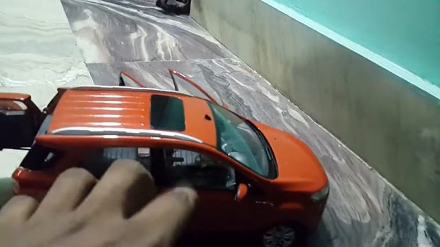 Ford ecosport 1/18 Model diecast смотреть онлайн
