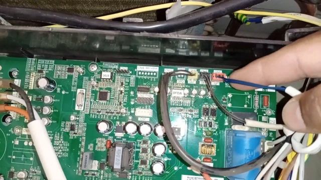 Changhong ruba Dc Inverter Ac Error code f4 | Changhong ruba inverter f5 error detailed Explanation смотреть онлайн