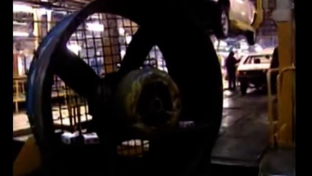 АЗЛК - Москвич 2141 - завод в работе. Сборка машин. Конвейер. смотреть онлайн