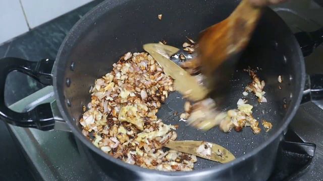 जब ऐसी हरी मिर्च की सब्जी 🏡 पर बनाएगे तो बिना भूख के भी दो की जगह चार रोटी खा जाएंगे|Mirch ki sabji смотреть онлайн