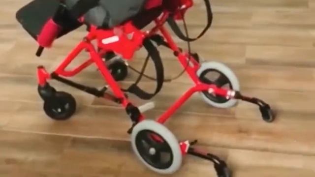 Lightweight reclining children buggy for disabled children PIGLEO TILT PLUS смотреть онлайн