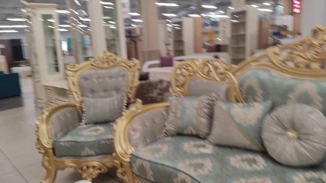 Донецк..приехали выбирать диван..цены заоблачные на мебель смотреть онлайн