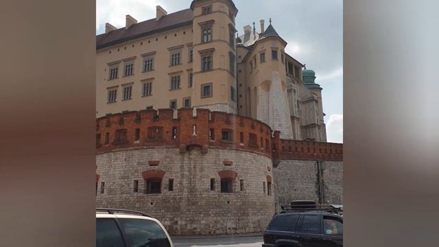 "Весна в Кракове" автор музыки А.Чистяков смотреть онлайн