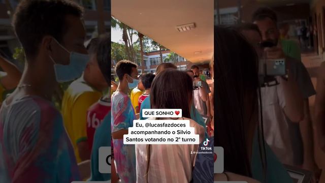 SILVIO SANTOS VOTANDO NO SEGUNDO TURNO. Venha ver como foi! смотреть онлайн