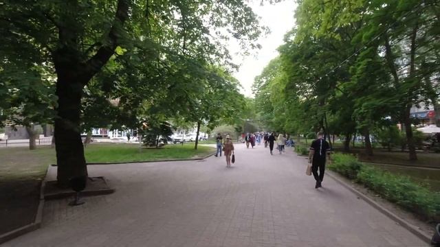 Ростов-на-Дону. Прогулка по Пушкинской в 7 часов вечера. 20 мая 2021 года. Новый фонтан. смотреть онлайн