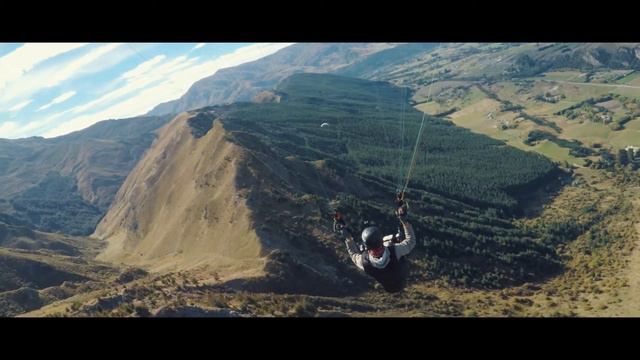 Oz Paragliding & Hang Gliding