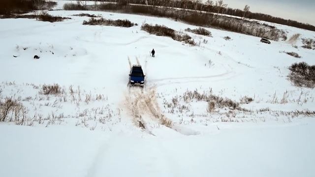НИВЫ, Mitsubishi L200, Mitsubishi Delica, 4x4 3 дв, Chevrolet Niva ПО СУГРОБАМ ЧАСТЬ-2 #6 смотреть онлайн