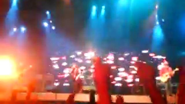 To Be With You - Mr. Big (Live in Java Rocking Land 2009) смотреть онлайн