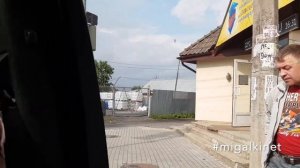 амр97 на встречке тролит людей