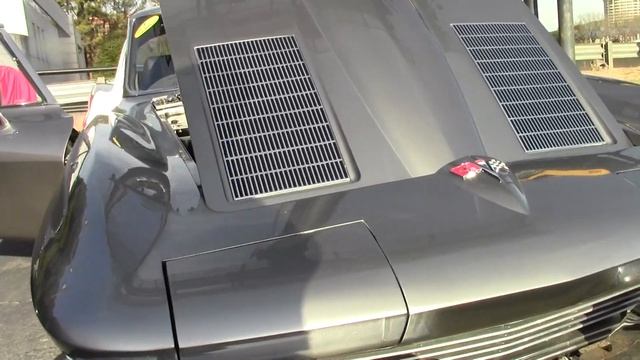 1963 Corvette LS3 Split Window Coupe Restomod смотреть онлайн
