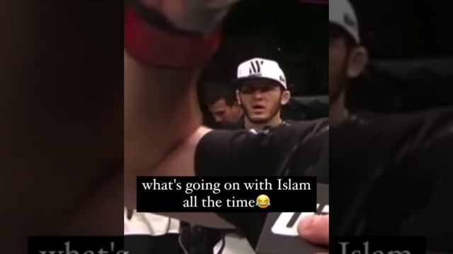What's going on with Islam Makhachev all the time 😂 смотреть онлайн