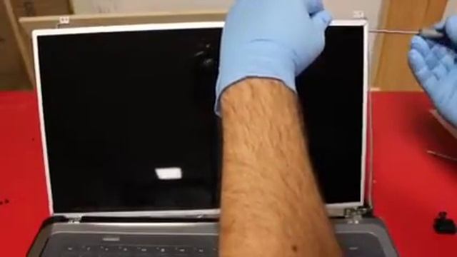 Laptop screen replacement / How to replace laptop screen LTN156AT05 смотреть онлайн