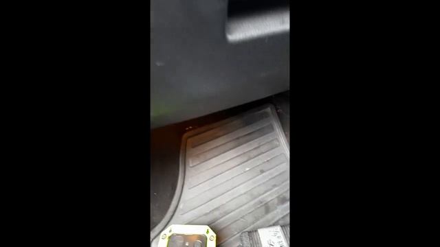Land Rover Freelander 2 2012 Fan motor heater resistor replacement смотреть онлайн
