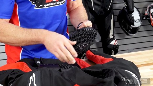 Alpinestars T-SP5 Rideknit Jacket Review | Sportbike Track Gear смотреть онлайн