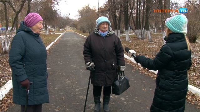 Как реконструируют аллею на Ватутина за ДК Первоуральска смотреть онлайн