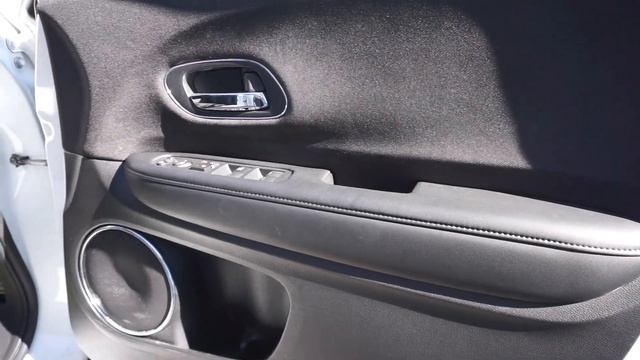 Honda Vezel '2019 смотреть онлайн