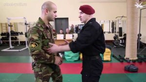 Как вырубить с одного удара- советы инструктора спецназа