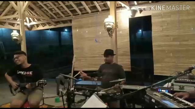 Still got the blues (Live) смотреть онлайн