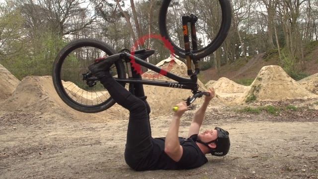 8 Beginner Dirt Jump Tricks To Master | Mountain Bike Skills смотреть онлайн