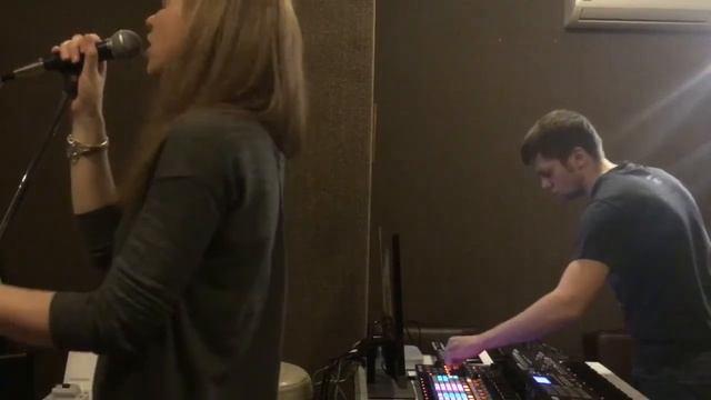 Sintipon - Есть ты - live from repzona (work in progress) смотреть онлайн