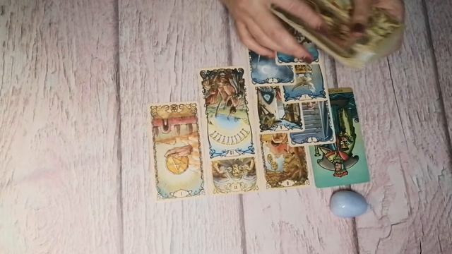 4 Короля. КАКАЯ МЫСЛЬ О ВАС НЕ ДАЕТ ЕМУ ПОКОЯ? | Общий онлайн расклад на картах Таро. смотреть онлайн