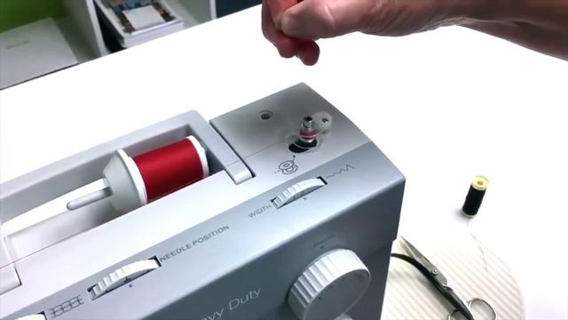 How To Wind A Bobbin On A Singer Sewing Machine смотреть онлайн