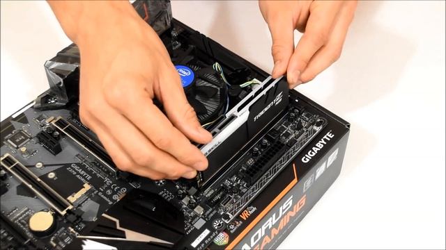 Intel Core i5-8400, Coffee Lake CPU + Z370 AORUS, benchmarks + comparison with Ryzen смотреть онлайн