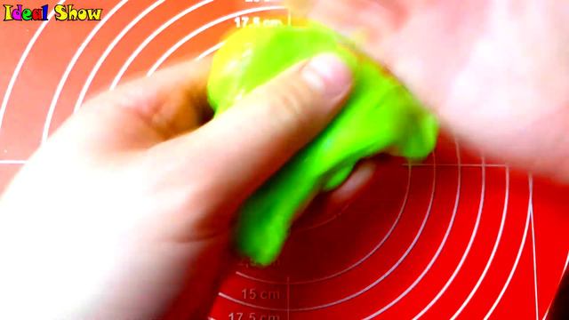 GLITTER SLIME / КРУТОЙ СЛАЙМ С БЛЁСТКАМИ / Ideal Show смотреть онлайн