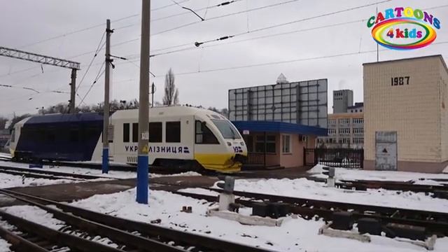 Изучаем поезда и железнодорожный транспорт для детей. Развивающее видео про транспорт смотреть онлайн