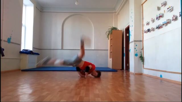 Видео ролик команды "BTFT" (break dance) pro смотреть онлайн