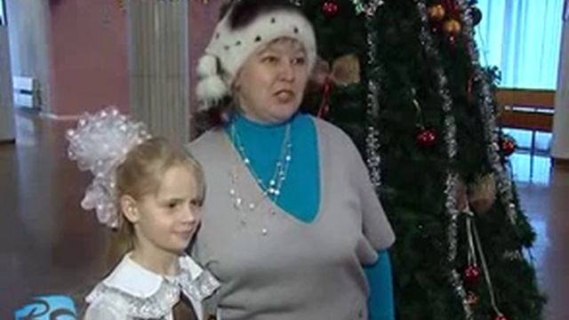 Игрушки для главной елки.mp4 смотреть онлайн