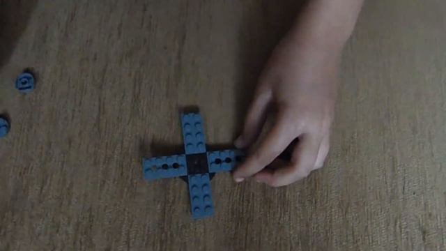 КАК СДЕЛАТЬ СПИННЕР ИЗ LEGO смотреть онлайн