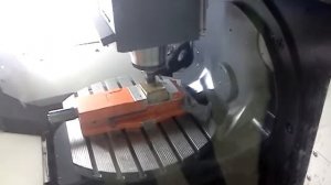 DMU 50 смена инструмента. Начало обработки торца.