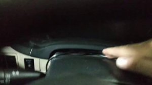 установка юсб аух  в Авенсис.