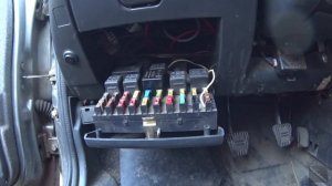 ПЕРЕГОРАЕТ ПРЕДОХРАНИТЕЛЬ Ф19 (F19) 10А  ВАЗ 2111,2110,2112.