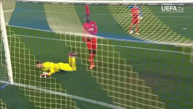 VICTOR OSIMHEN or CRISTIANO RONALDO? | IMMERSIVE HIGHLIGHTS: Great Towering Headers смотреть онлайн