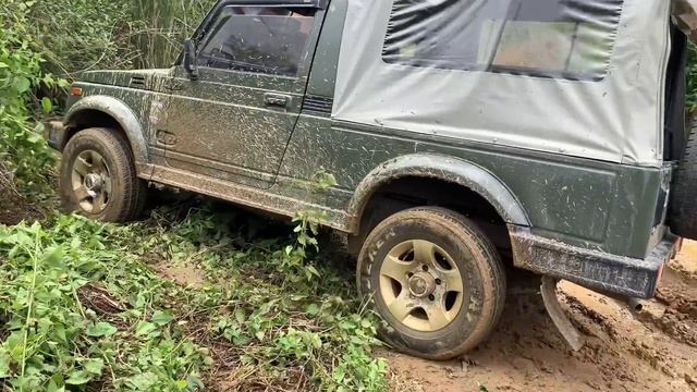 Maruti suzuki 4x4 gypsy king SUV ka power offroading смотреть онлайн
