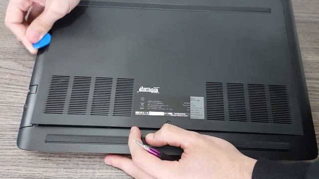 Review Notebook Dell Gamer 2018 série G7 com Intel Core 8ª geração H rodando Fortnite смотреть онлайн