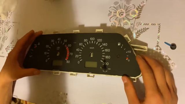Панель приборов ВАЗ 2114 на ВАЗ 2107! Легко! Подключение,установка и бюджетный Пересвет в белый! смотреть онлайн