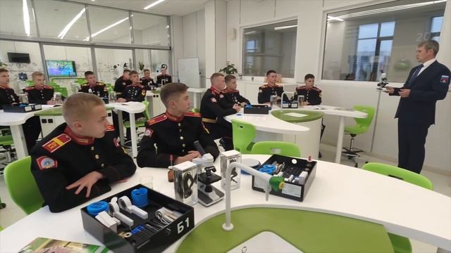 Омский кадетский корпус. Новые фонды. Построено за 292 дня смотреть онлайн