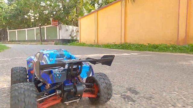 SMAX от REMO HOBBY и его маленькое путешествие на ШРИ-ЛАНКЕ! смотреть онлайн