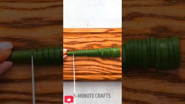 "Unlock the Secret to Glowing♥️ Skin with This Homemade Craft Face Mask" @5MinuteCraftsYouTube смотреть онлайн