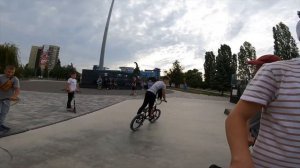 ДИКИЙ ОХРАННИК ПРОТИВ БМХ | ОТЖАЛ ВЕЩИ НА СПОТЕ | САМЫЙ КОНФЛИКТНЫЙ STREET BMX | BMX | БМХ